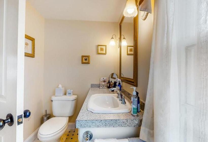 غرفة قياسية سرير كينج, Brewster By The Sea Inn