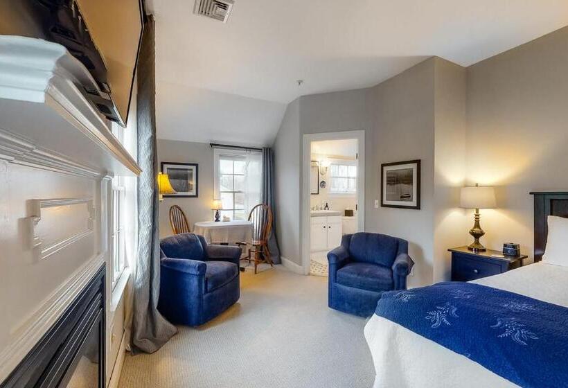 غرفة سوبيريور سرير كينج, Brewster By The Sea Inn
