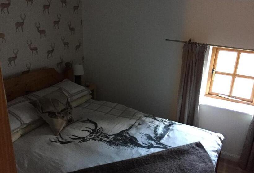 이코노미 룸, Lodge At Lochside