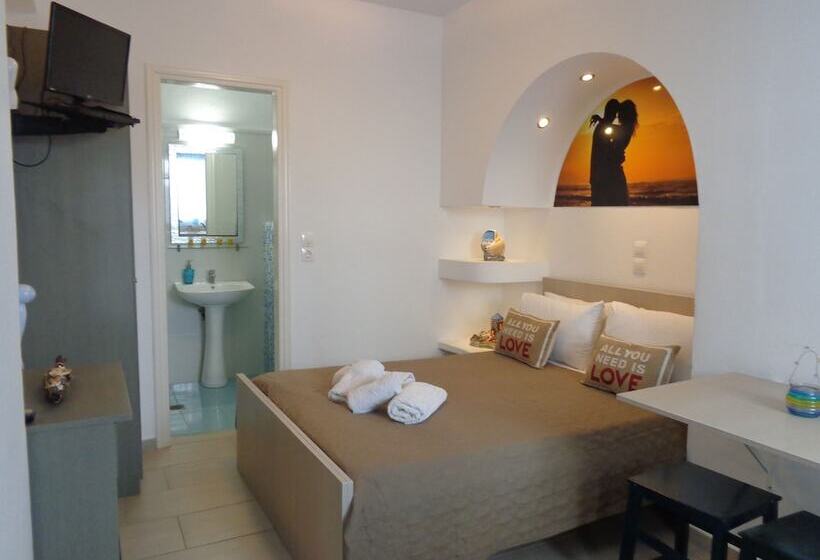 Studio Standard, Honeymoon Beach Studios