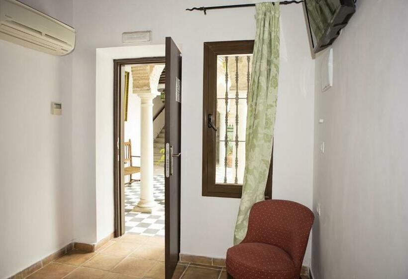 اتاق استاندارد یک نفره, Hostal Palacio Del Corregidor