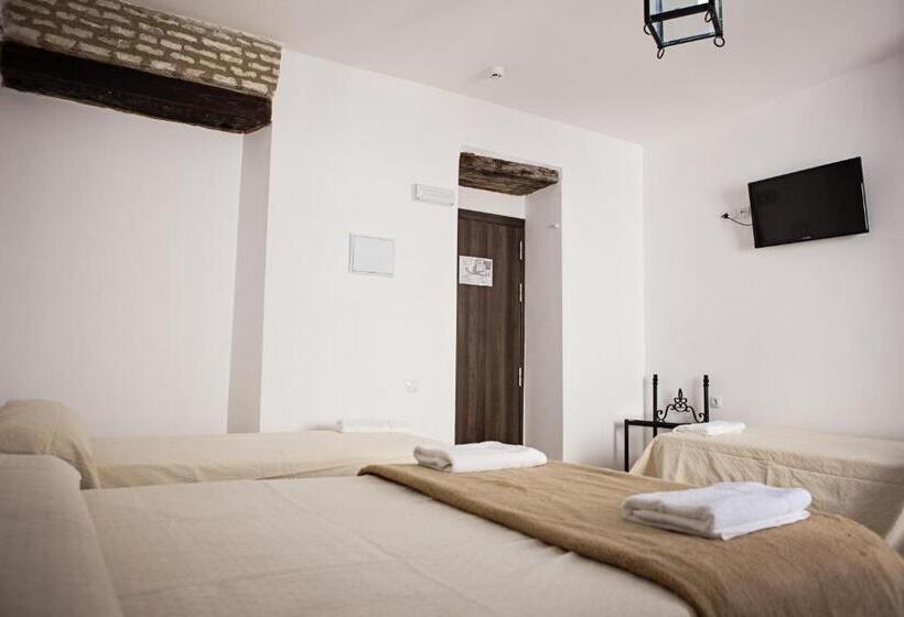 اتاق استاندارد چهار تخته, Hostal Palacio Del Corregidor