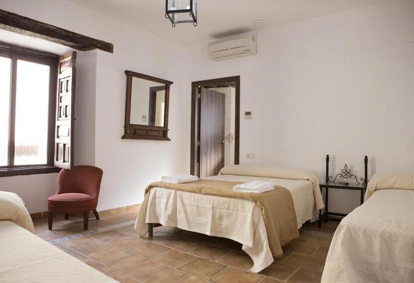 اتاق استاندارد چهار تخته, Hostal Palacio Del Corregidor