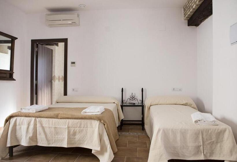 اتاق استاندارد چهار تخته, Hostal Palacio Del Corregidor