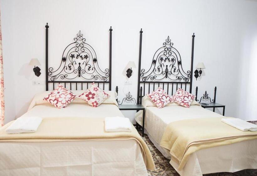 اتاق استاندارد چهار تخته, Hostal Palacio Del Corregidor