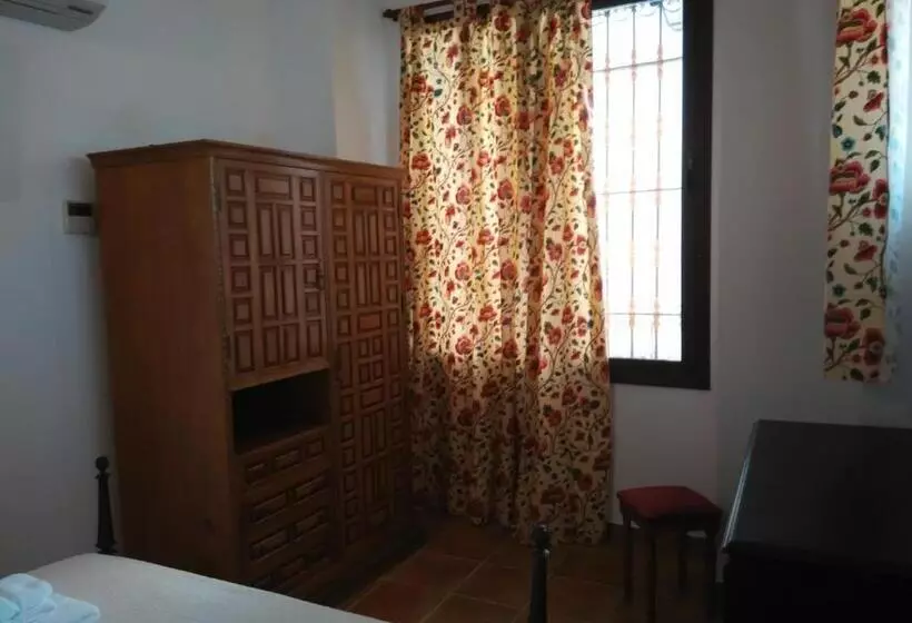 اتاق اکونومی, Hostal Palacio Del Corregidor