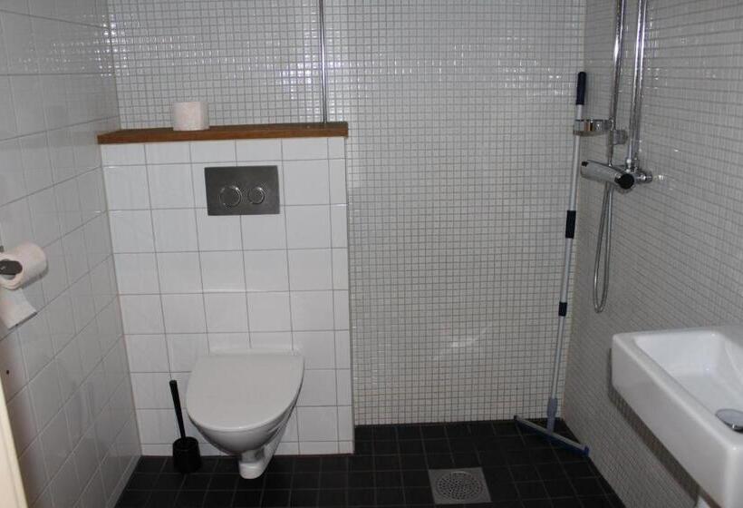 سرير فى غرفة مشتركه, Hostel Dalagatan