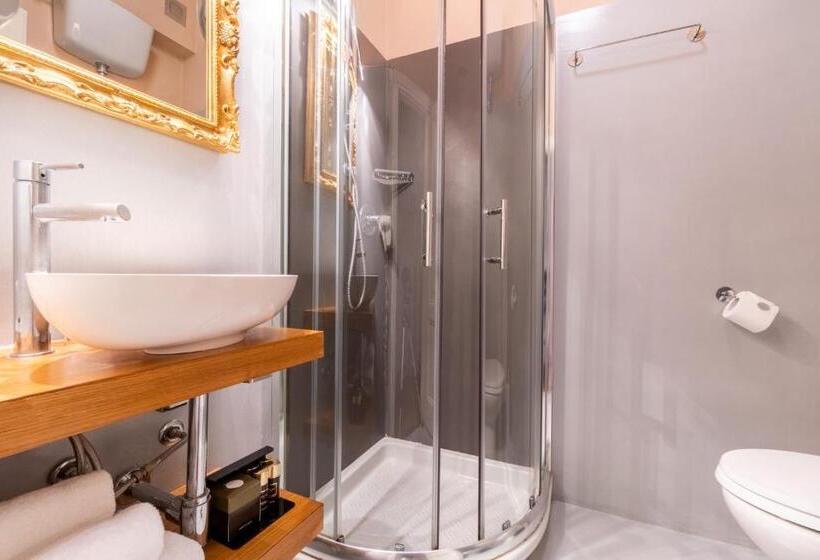 Superior Single Room