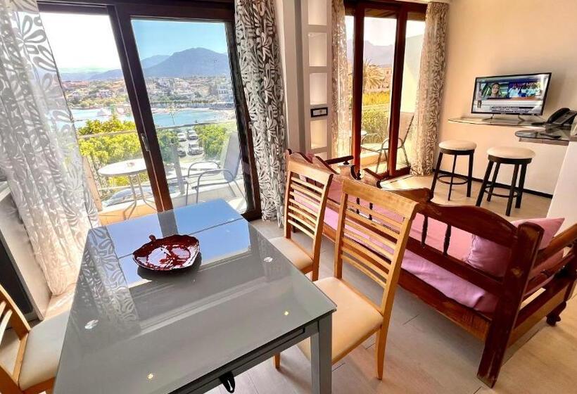 침실 2개 아파트, Atlantis