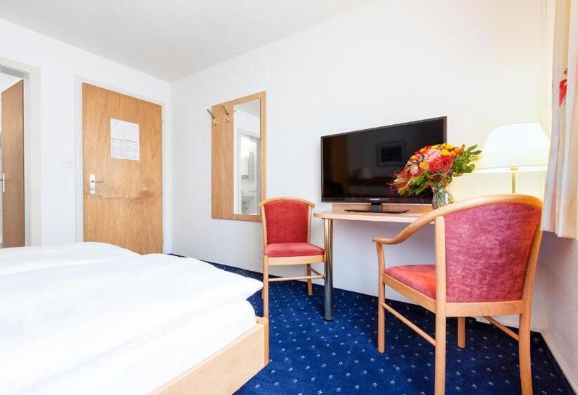 غرفة قياسية, Bunda Davos