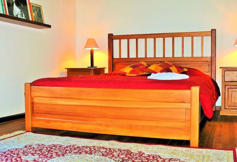 غرفة قياسية فردية, Casa De Las Rosas