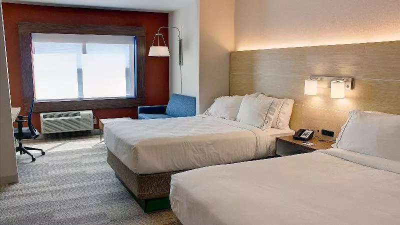 スイート, Holiday Inn Express Spencer, An Ihg