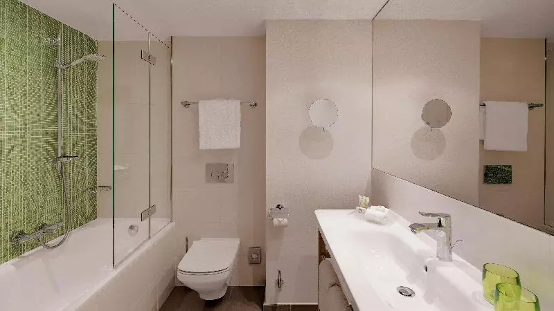 スタンダードルーム, Holiday Inn Frankfurt   Alte Oper, An Ihg