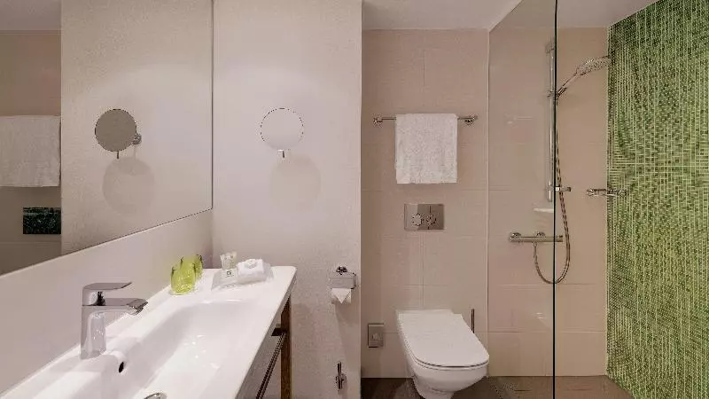 スタンダードルーム, Holiday Inn Frankfurt   Alte Oper, An Ihg