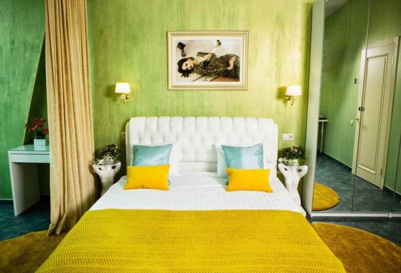 اتاق راحتی, Imperia City