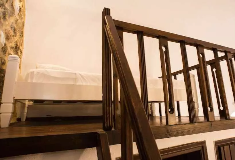 Chambre Standard, Lida Mary