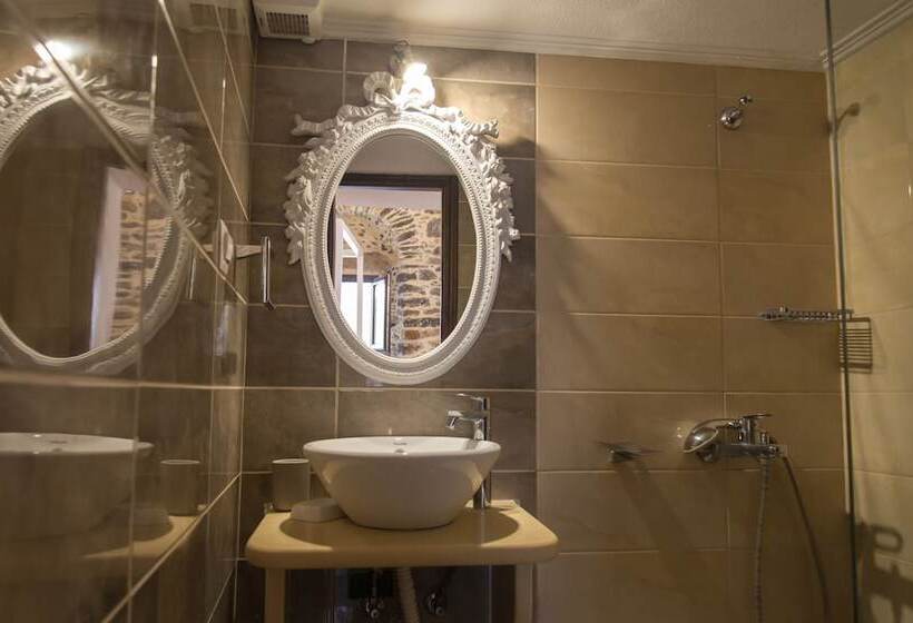 高级工作室, Lida Mary