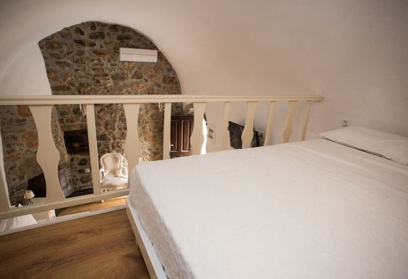 高级工作室, Lida Mary