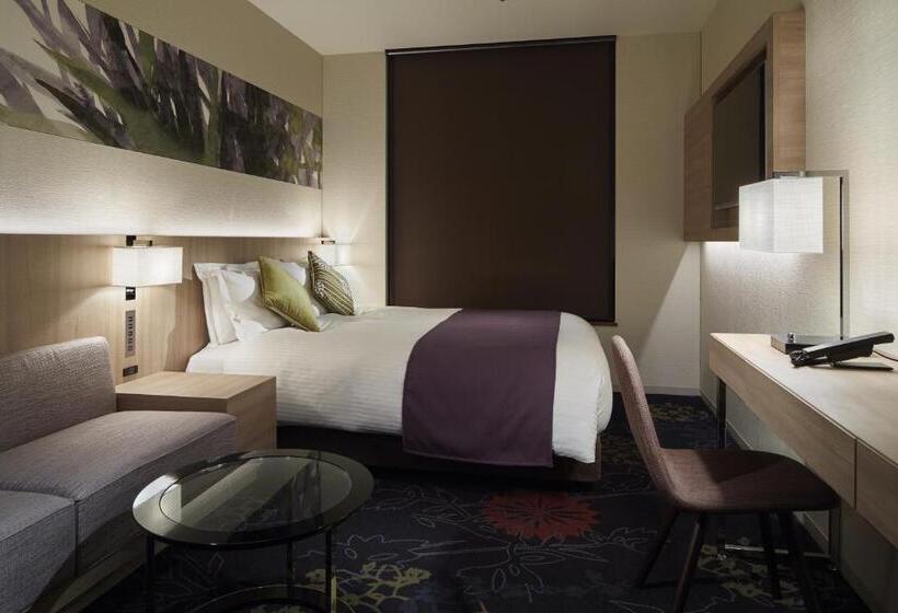 Номер Комфорт, Millennium Mitsui Garden Hotel Tokyo   Ginza