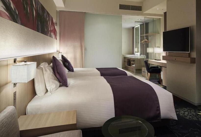 Номер Superior, Millennium Mitsui Garden Hotel Tokyo   Ginza