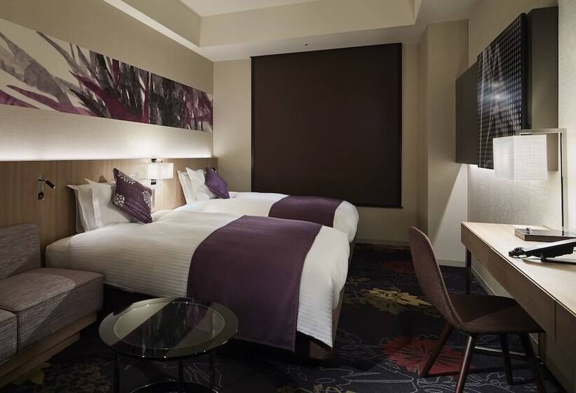 Номер Superior, Millennium Mitsui Garden Hotel Tokyo   Ginza