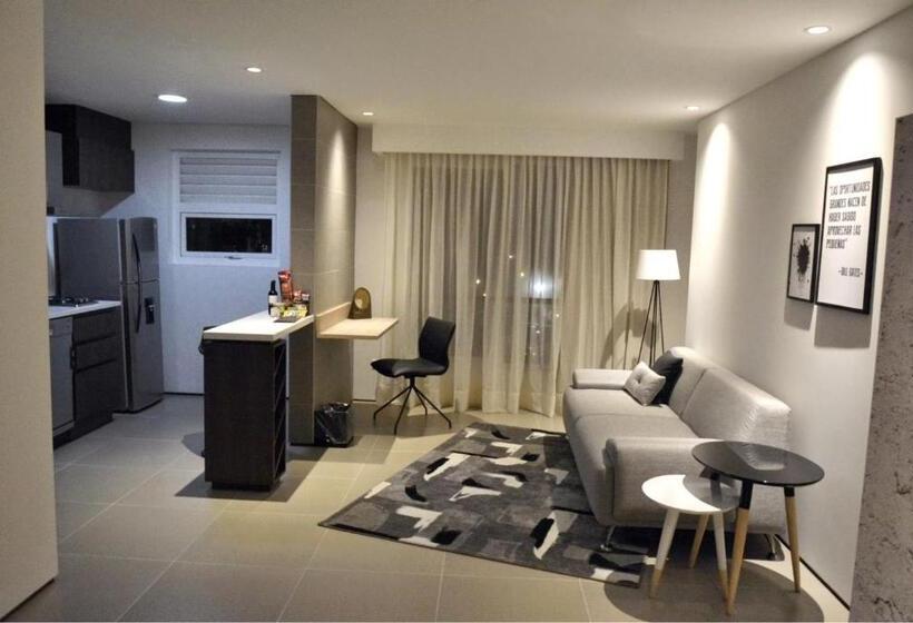 סוויטה דלוקס, Quo Quality