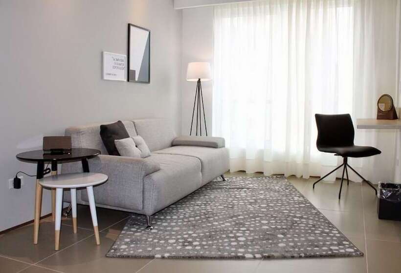 סוויטה דלוקס, Quo Quality