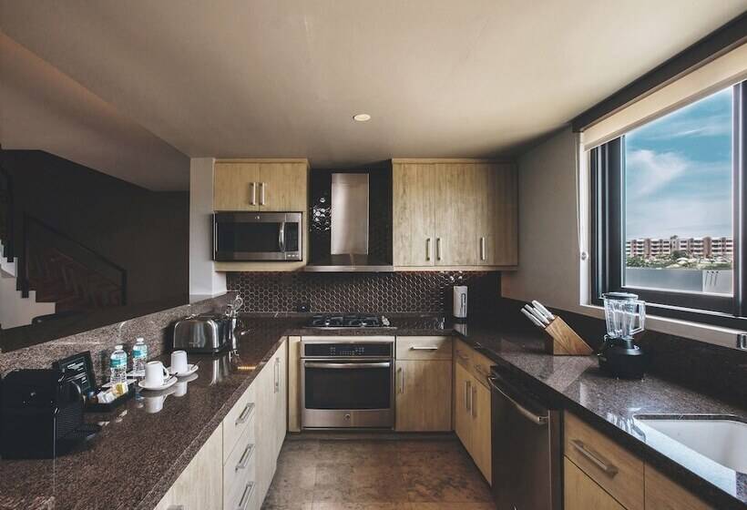 Пентхаус, The Cape, A Thompson Hotel, By Hyatt