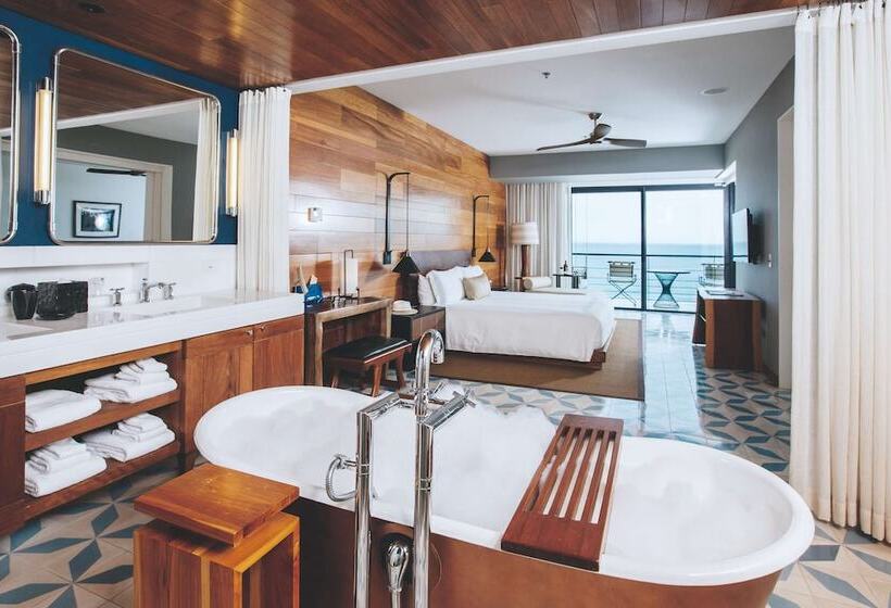 Люкс Вид на Море, The Cape, A Thompson Hotel, By Hyatt