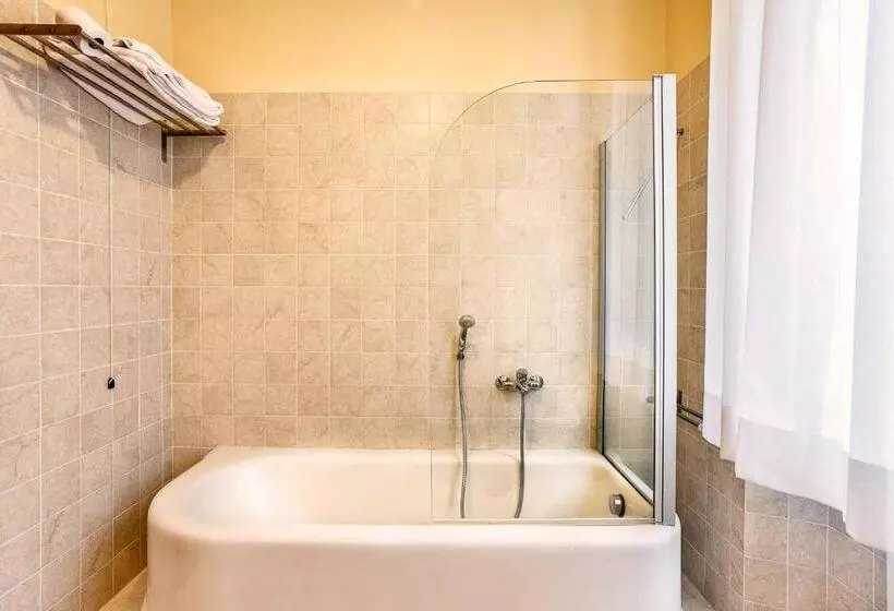2 Bedroom Suite