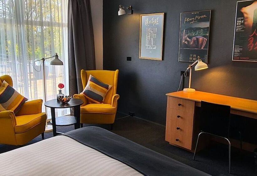 חדר סטנדרט מיטה זוגית, The Oriana Orange   Retro Hotel & Resort