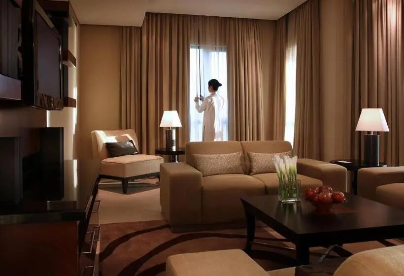 Huoneisto 2 Makuuhuonetta, Shangri La Hotel Apartments Qaryat Al Beri