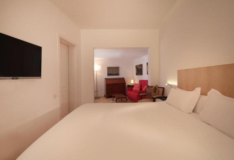 سوییت جونیور, Ah Art Hotel Palma