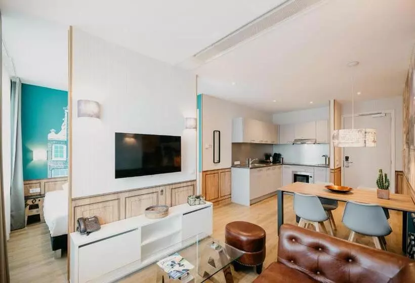 Executive Studio, Amsterdam Id Apart