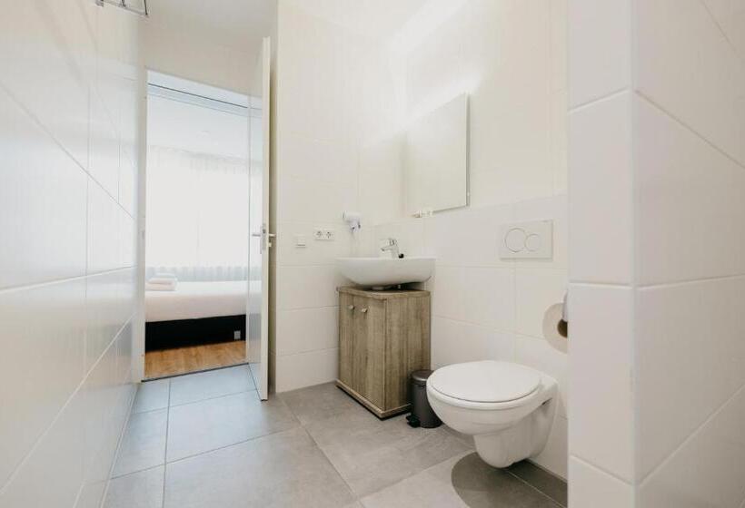 1 Bedroom Executive Apartment, Amsterdam Id Apart