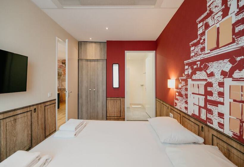 2 Bedroom Apartment, Amsterdam Id Apart
