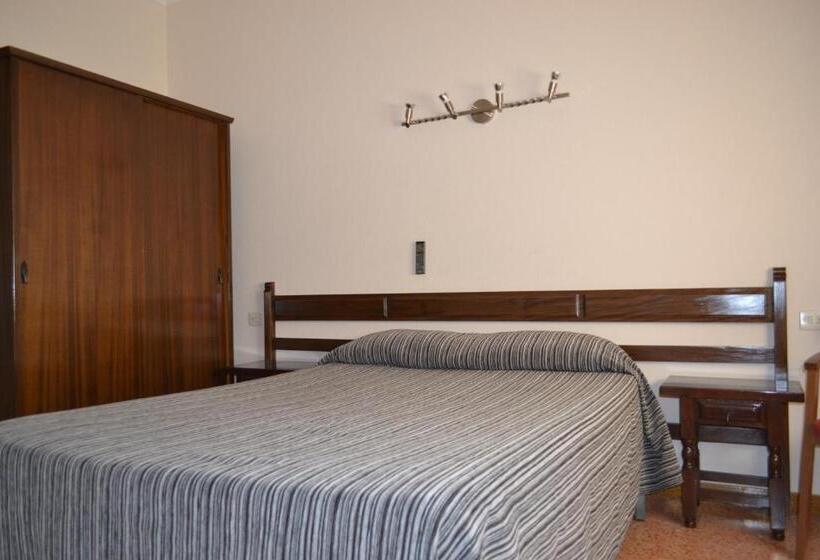 标准间, Hostal L´esplai