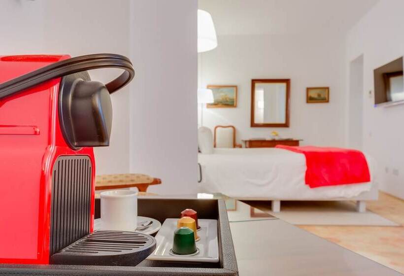 سوییت جونیور, Ah Art Hotel Palma