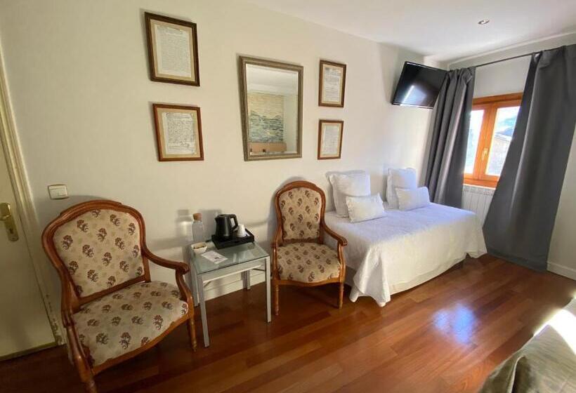 Quarto Superior Cama King, Casa Socotor