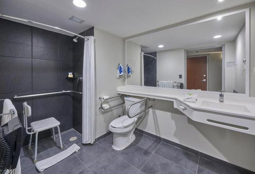 2ダブルベッドのスタンダードルーム, City Express By Marriott Salamanca