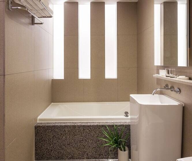 اتاق لوکس, Denim Seoul