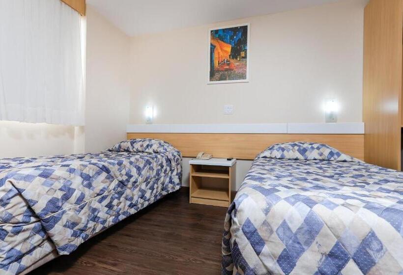 اتاق استاندارد یک نفره, Express Terminal Tur  Rodoviaria Porto Alegre