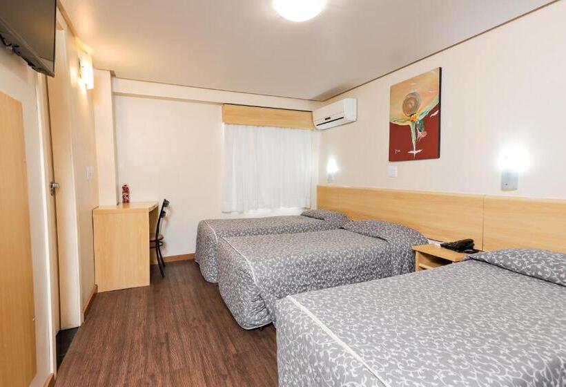 اتاق استاندارد سه نفره, Express Terminal Tur  Rodoviaria Porto Alegre