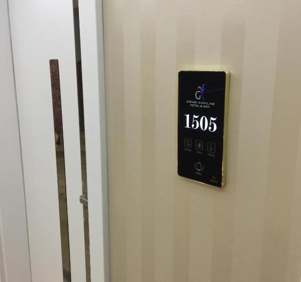 اتاق استاندارد سه نفره, Grand Kayalar