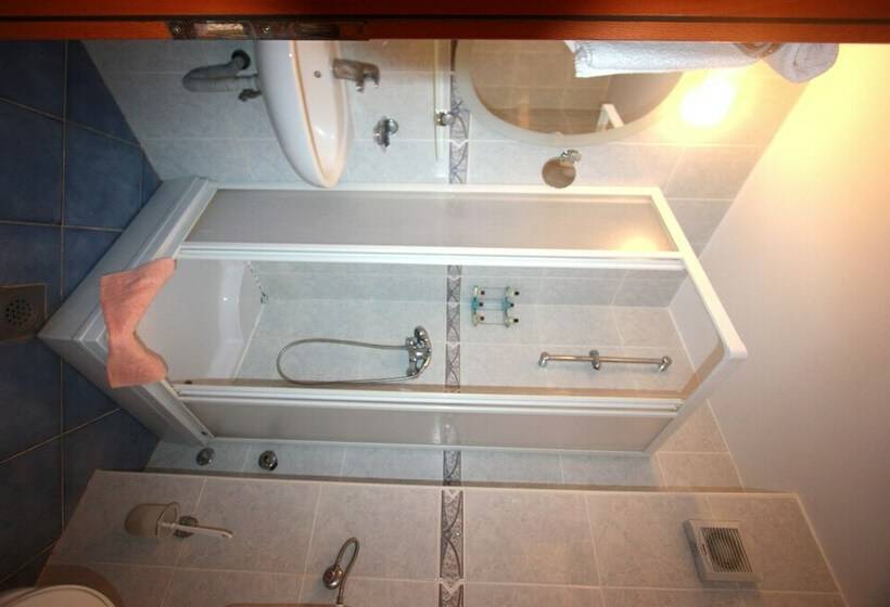 Triple Room Sea View, Magnolija