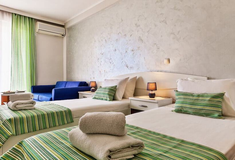 Triple Room Sea View, Magnolija