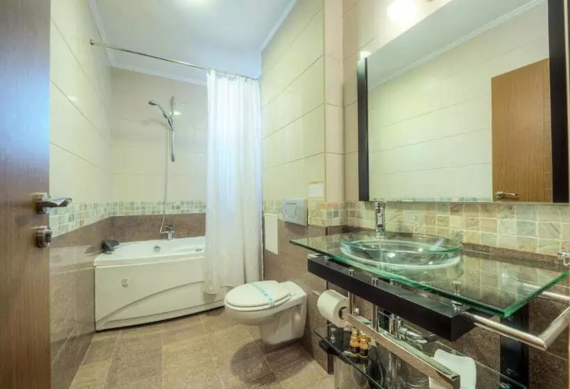 سوییت, Mpm Family Hotel Merryan