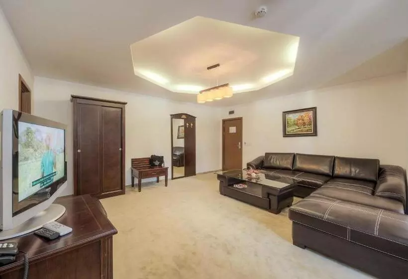 سوییت, Mpm Family Hotel Merryan
