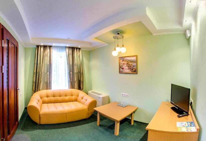 سوییت, Optima Deluxe Kryvyi Rih