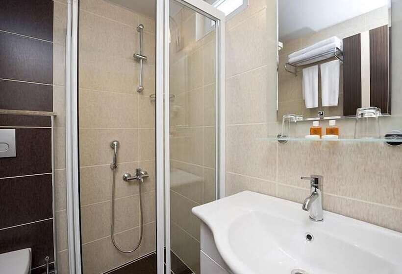 סוויטה נוף לים, Parador Beach